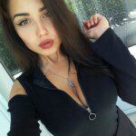 2033935387_huge