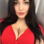 2033935390_huge